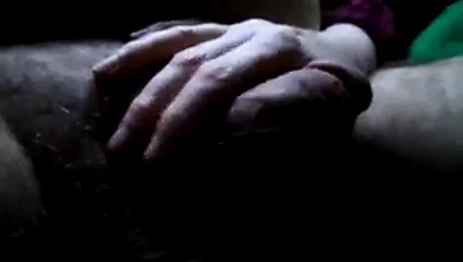 Leydim küçük weiner ile oynuyor