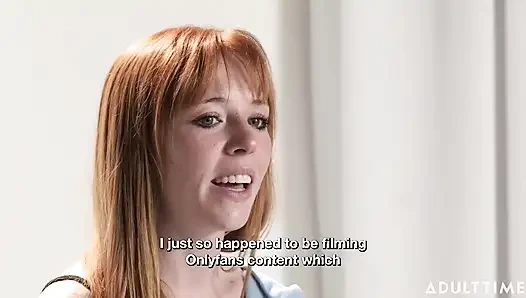 Madi Collins ailesinin diş fırçalarını çaldı!