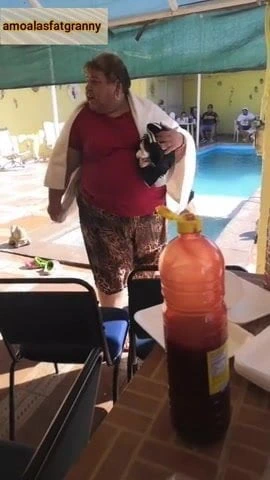 Ne güzel şişman bir kadın. onu tanıyan var mı