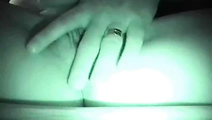 Çok ıslak ve gerginim.