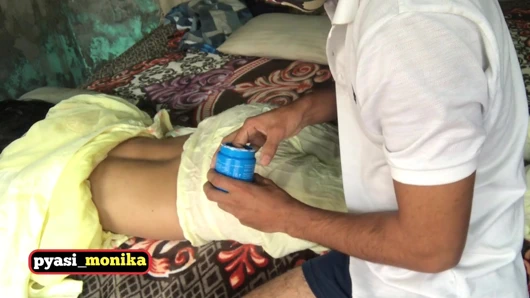 Chachi ki chudai.badi gand Wali sauteli chachi ko jawan bhatije ne tel lgakar Jamkar choda.