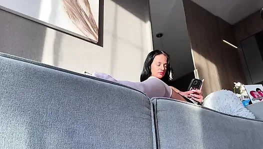 Bir sürü mini etekli ve külotsuz en ateşli esmer kızın en iyi denemesi