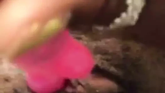 seksi civciv oynuyor onu KEDİ