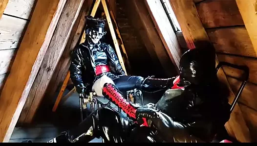 Kauçuk lateks metres bdsm köle işkence