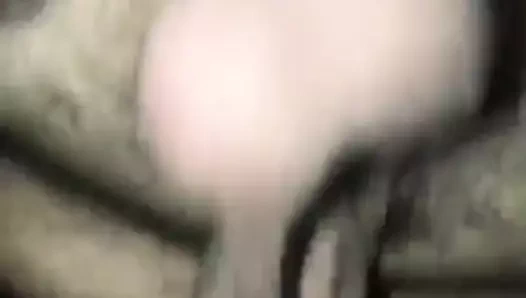 genç latina cumins içinde horoz