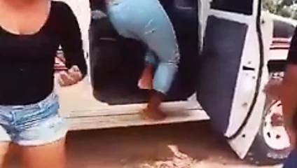 orada kok sürme becerileri gösteriliyor