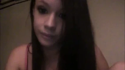 dövmeli kız mastürbasyon