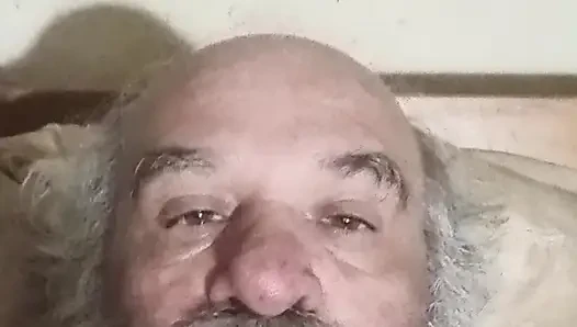 KIRLI YAŞLı ERKEK KıLLı GÜÇLÜ PENIS MAKRO ÇOK KALıN SÜT