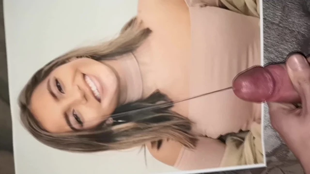 Isabela merced 2