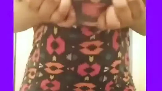 Büyük göğüsler - kim olduğunu bilmiyorum