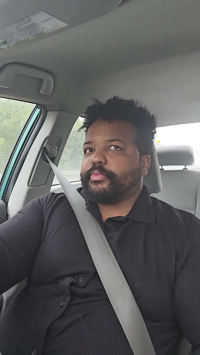 Siyah Daddy Halka Açık Otoparkta Boşalıyor