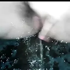 Malezyalı 22 yaşındaki tesettürlü kız ateşli mastürbasyon