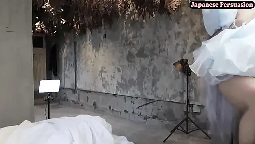 Çarpıcı cosplayer yakın çekim seansı dölleme finaline dönüşerken sabah vahşi başlıyor