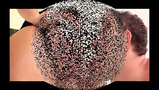 Sarışın bbw hemşire metresi onun sperm külotunu yalamasını istiyor.