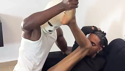 Güçlü ve güçlü için yarak