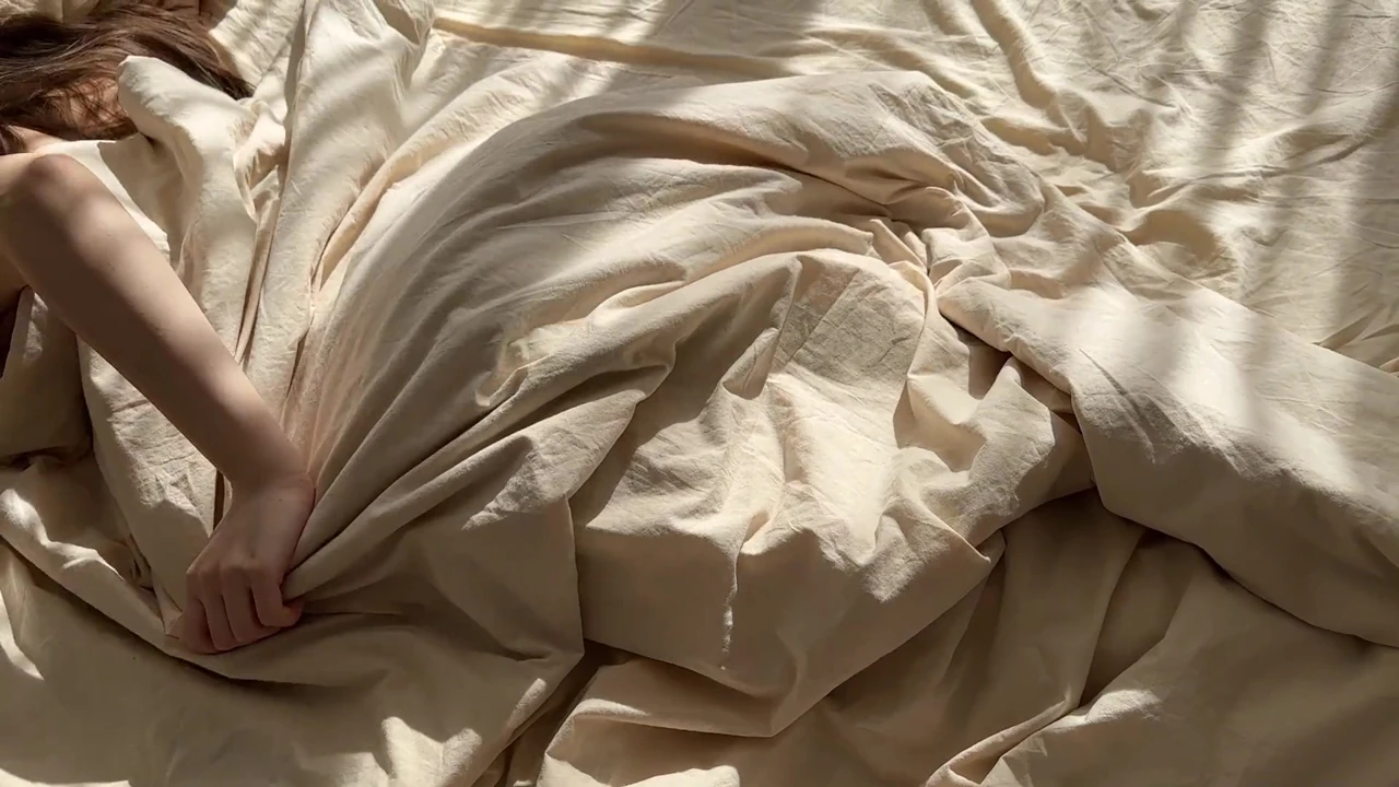 Hot Stepsis Wants Morning Sex and Gets it From Stepbro