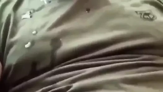Adım baba eğleniyor