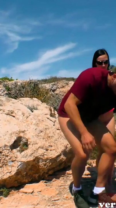 Küçük memeler Alman tatil orospu bulundu adam için mallorca açık sikme | Klip 1