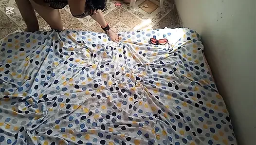 Ateşli desi bekar anne yarağımda boğuluyor ve sulu götünü teslim ediyor