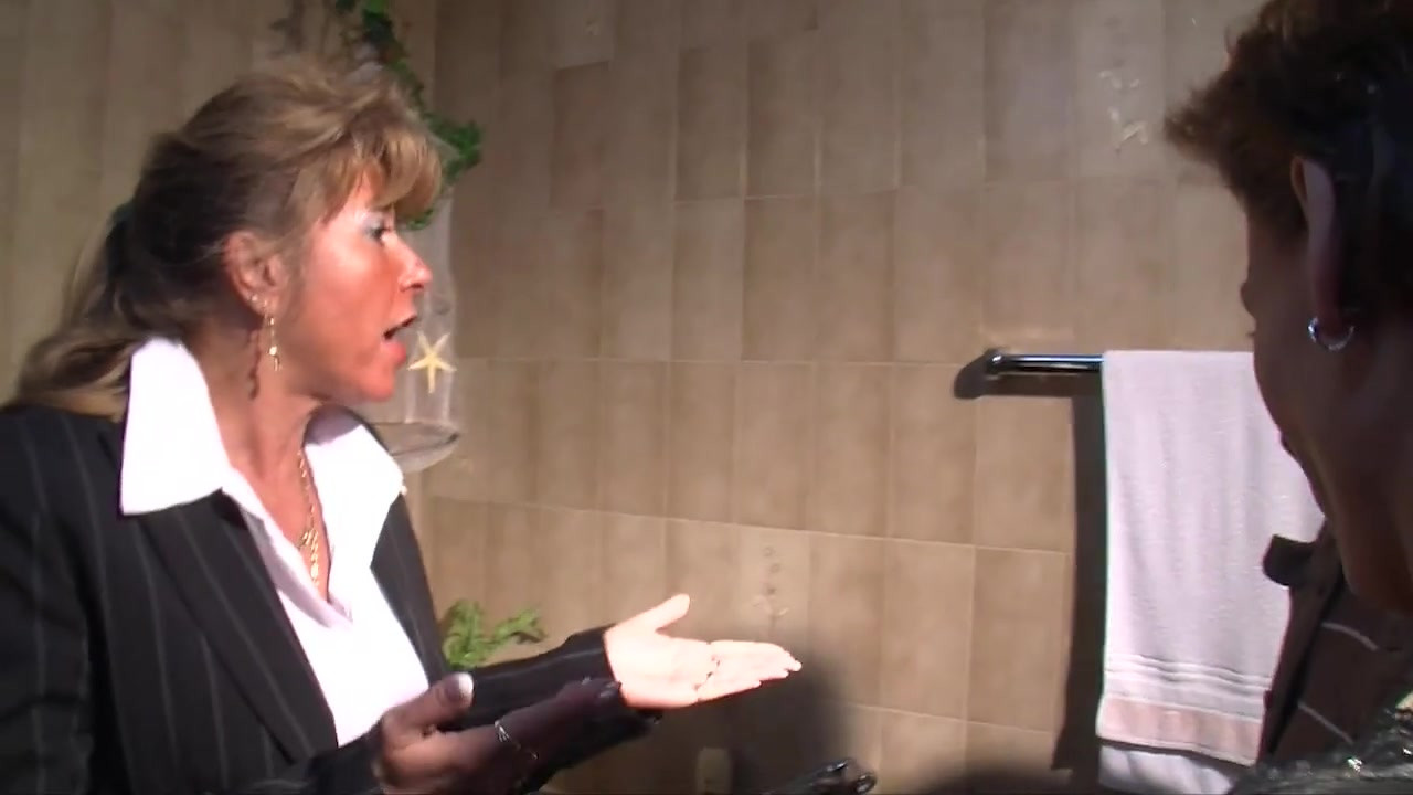 Sex Games Between Eager Amateurs - Episode 6