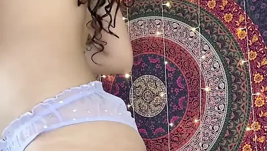 Bu müzikle tam olur. Özellikle lil peep'in bu hissi