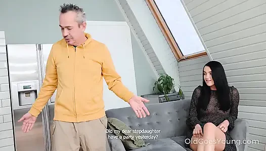 Konuşmak ve sikişmek için yanıma otur