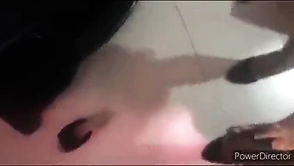 Gonzo lanka ayaklar altına