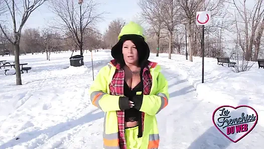 Eva, büyük memeli yaramaz bir quebecer