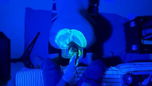 Ultraviyole yumruk sokma