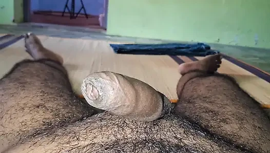 Hintli büyük zenci tek başına mastürbasyon videosu 225