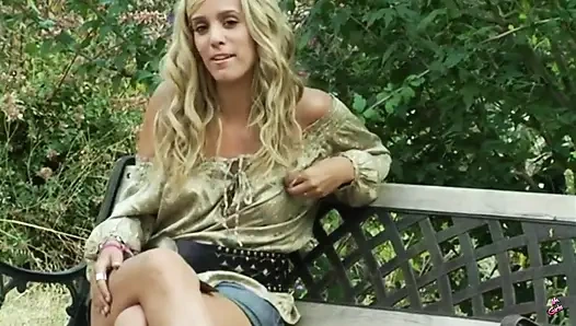 Çıplak çalışıyorlar.