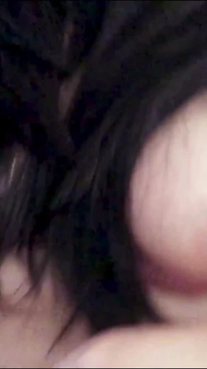Hotwife Mexicaba super geil, reibt ihre Titten richtig reichlich | Clip 2