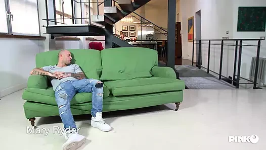 Mary götten dosdoğru sikişmeyi seviyor