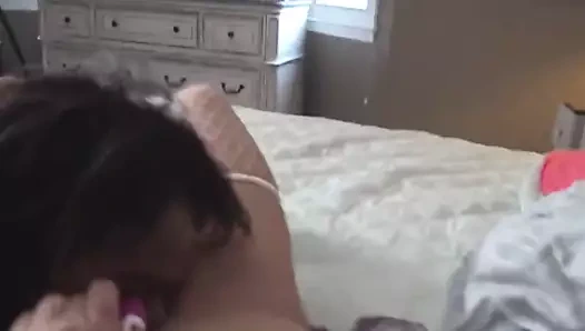 ev yapımı amatör swingers sahip olan bir ırklararası üçlü veya