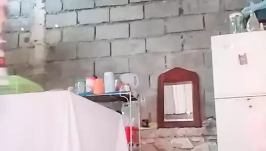 Des putes qui danses