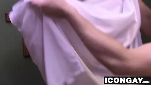 Michael Delray fucking deeply at priest Justin Dean asshole