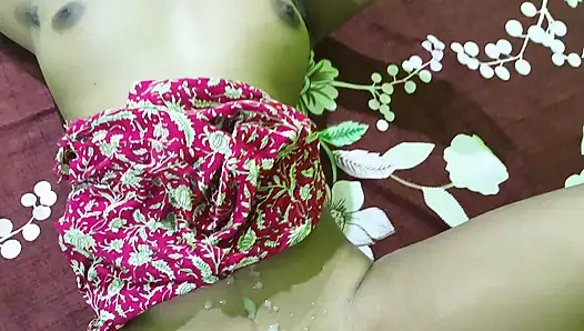 Arkadaşının seksi karısı çok ateşli sikiliyor