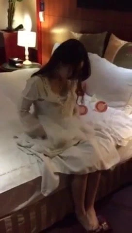 Çinli milf anne sütü