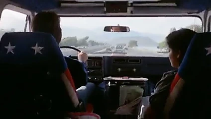 Meslektaşım beni havaalanından ücretsiz alıyor