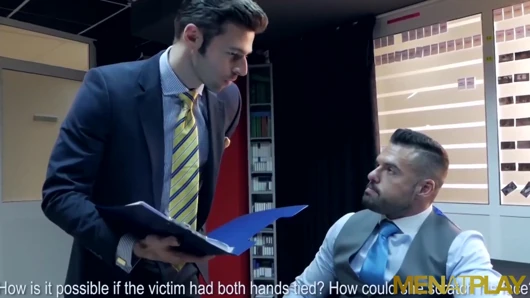 Menatplay latin kadın Gabriel Lunna eşcinsel Dario Beck'i baştan çıkarıyor