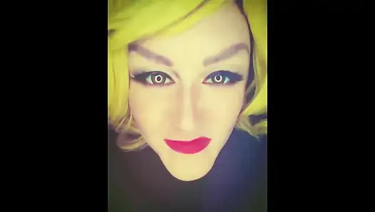 Benim için sokağa çıkmadan önce bu senin eğitim videon sissy boi