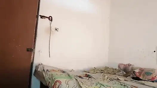 Hintli hizmetçi efendisi bunu yapacağını beklemiyordu