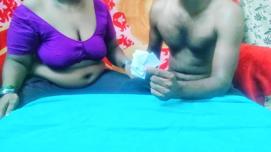 Tamil ev yapımı karı koca evde yalnızken seks oyunları oynuyor net tamil ses