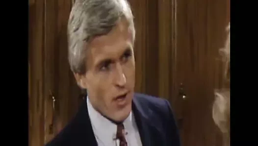 Tony danza, ateşli, seksi ve çıplak göğüslü