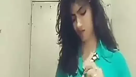 Bangladeşli imo seks video