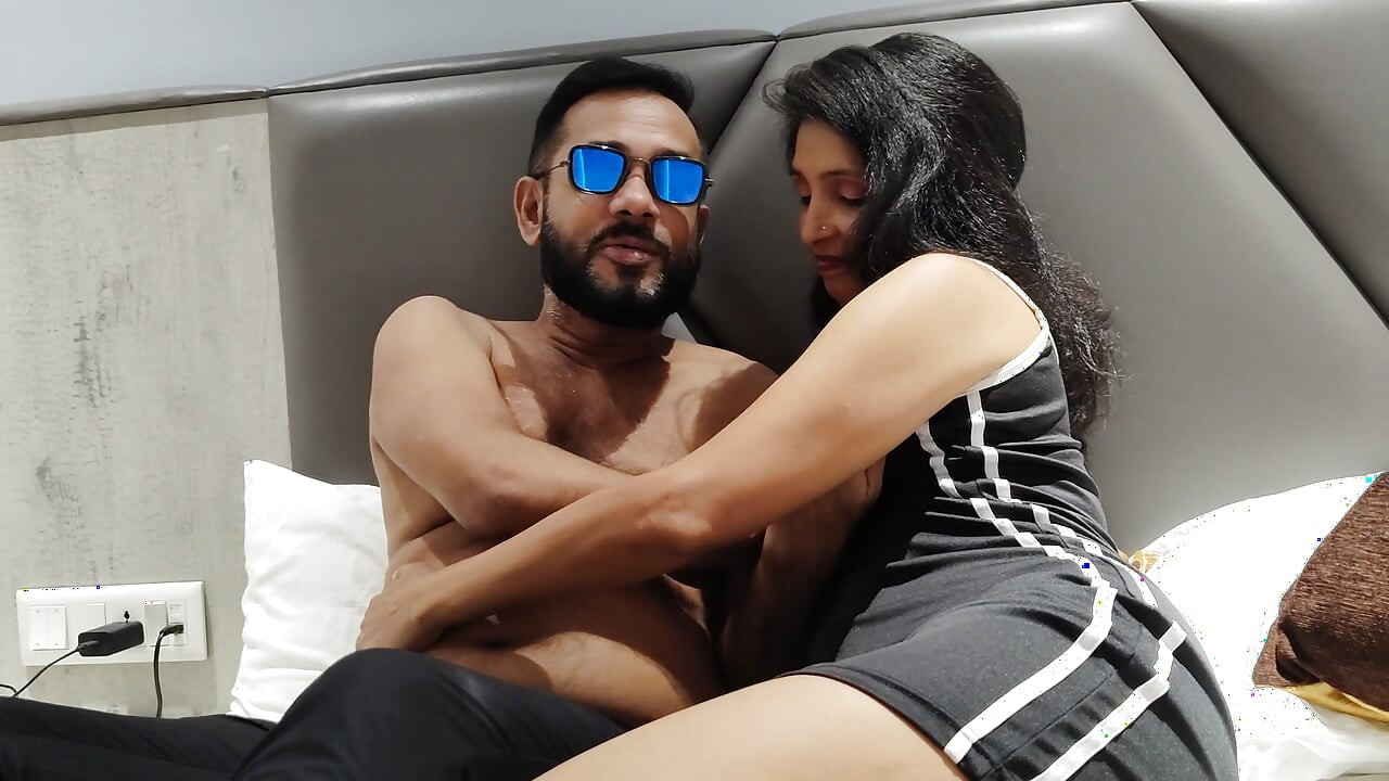 Bir adam aldattı desi kız kendini kör yaptı...