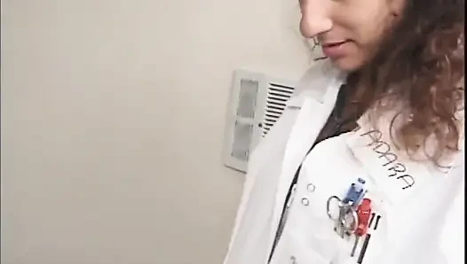 Knockin' hemşireler, bölüm 1