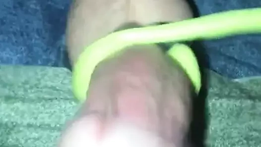 Elektrikli alet masterbasyonu