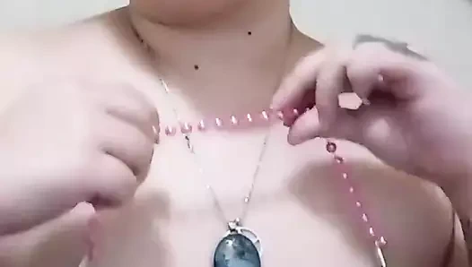 Minik memelere meme kıskaçları