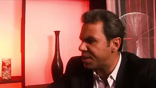 Jenna Presley kaçmıyor